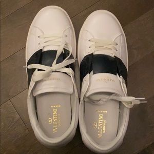 Men’s Valentino shoes 100% authentic